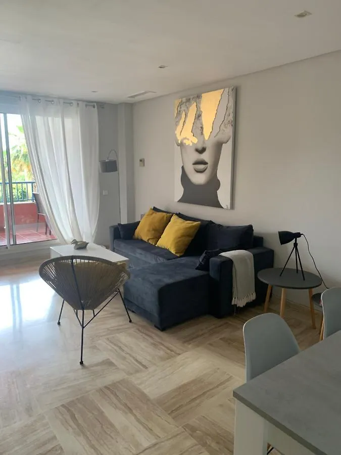 La Marina, Sotogrande Apartment